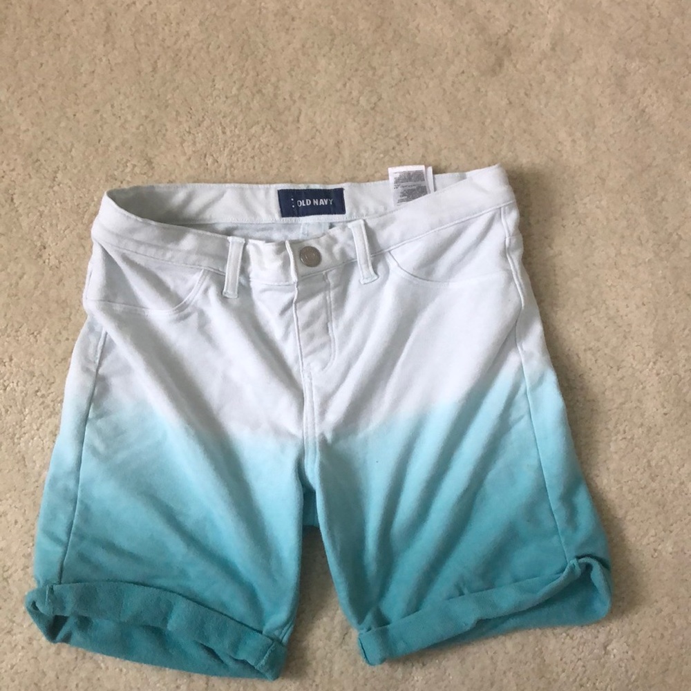 OLD NAVY SHORTS